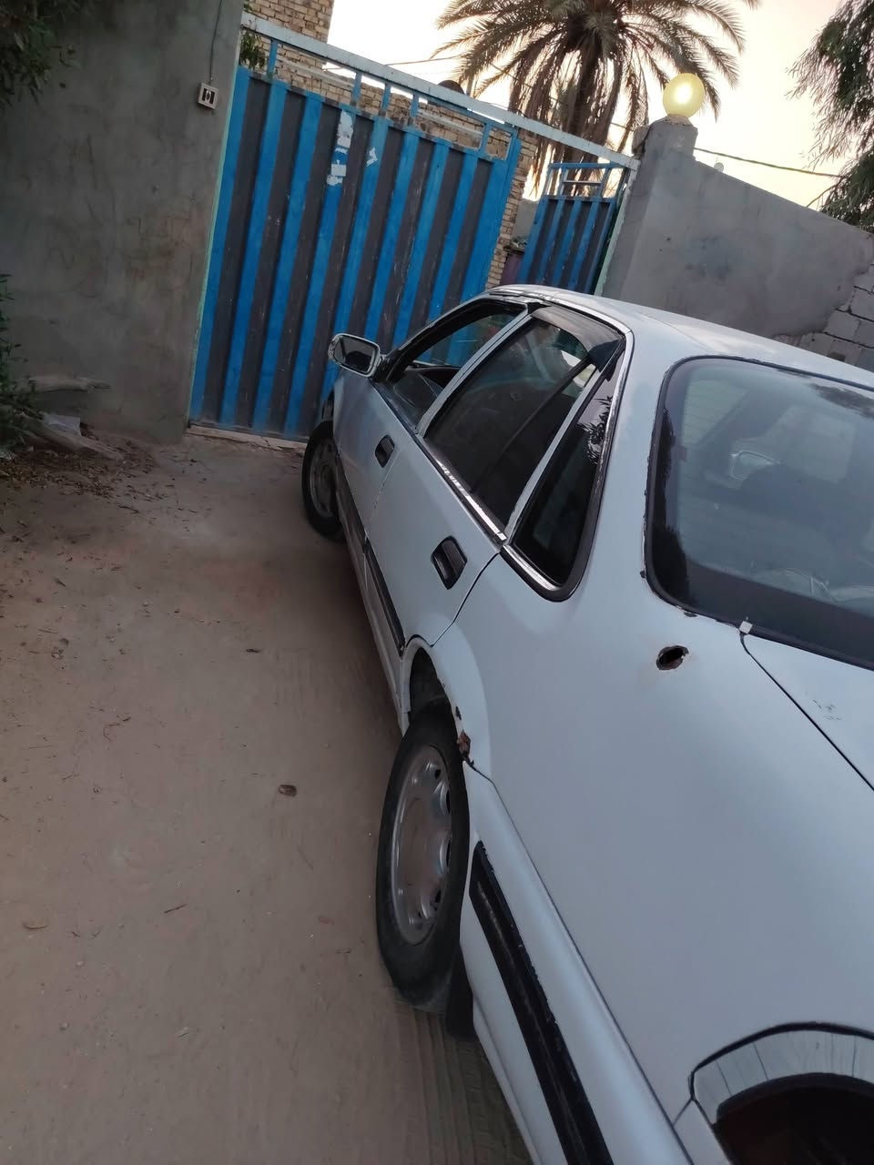 السلام عليكم برنس موديل ٩٥ للبيع كير ومحرك نضيفات تخم تاير باتري لون ابيض بأسمي السياره نضيفه عوزه بس بطاين البيبان الورى المكان النجف قرب جسر ام عباسيات الرقم ***********
