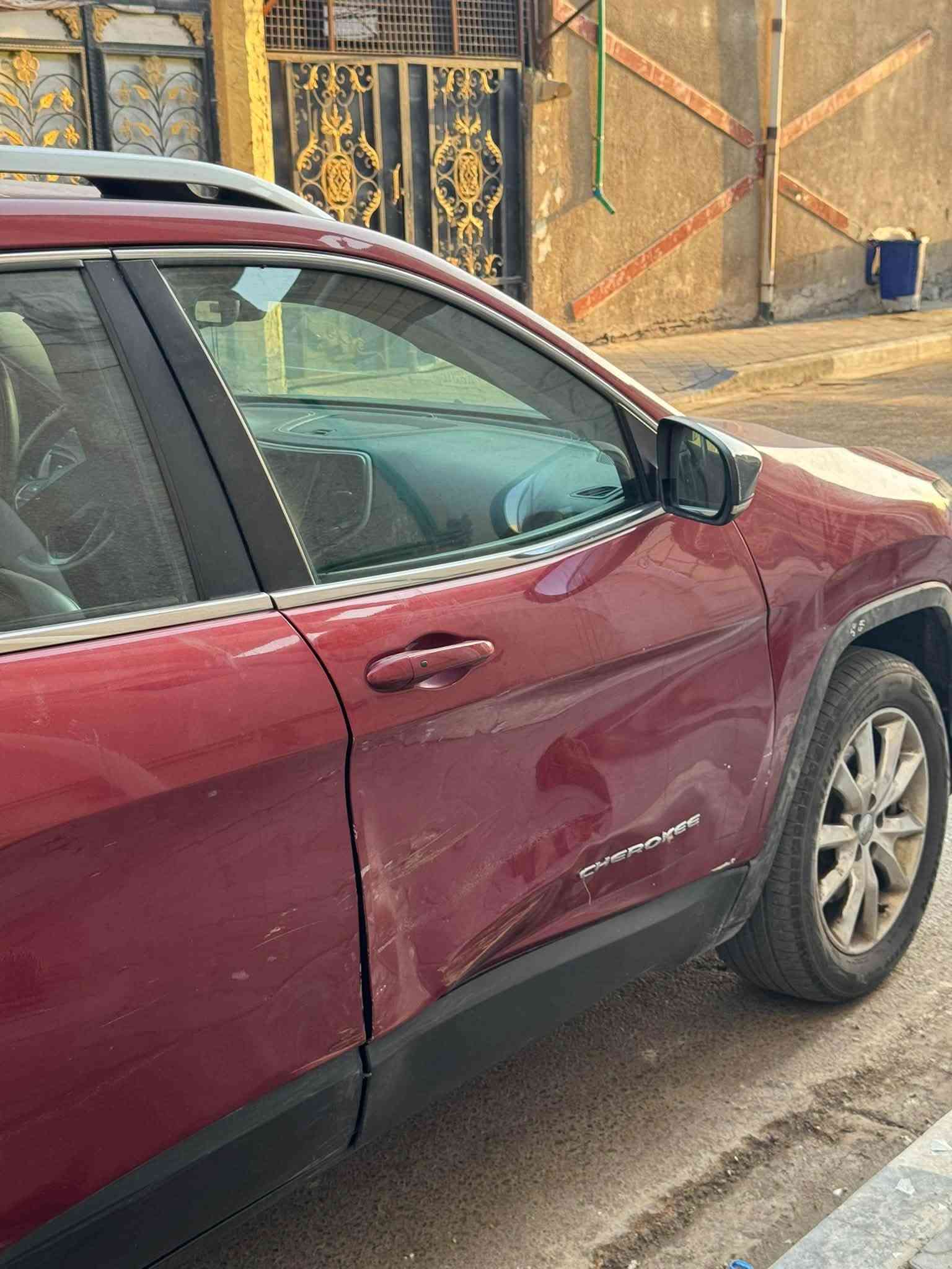 شيروكي بزون • ٢٠١٧ • ١٤٠ الف