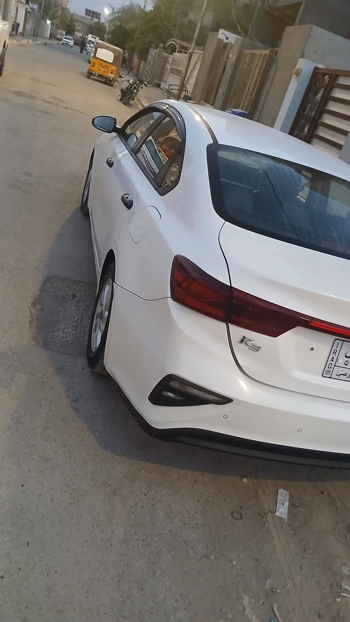 كيا سيراتو ٢٠١٩ مرقم بغداد
سياره بيها ٥ قطع صبغ ابيع حزام 

مواصفات بصمه رادار

محرك ١٦٠٠ دوش

السعر ١٠٥ بيها مجال 

مكان سياره ديالى بعقوبه

***********
