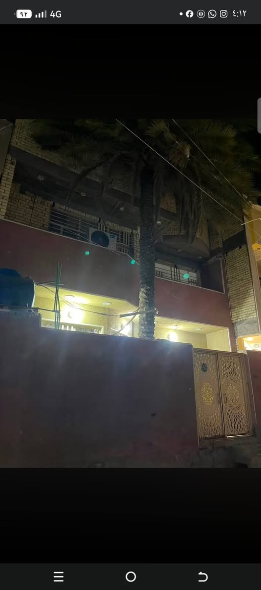 سلام عليكم نص قطعه للبيع مربعه قاطين موقع مميز قريب عل شارع ماكو كدامك بيت بصف الساحة فرع عريض بناء جديد  قطاع 35 ماقبل نادي الولاء أو مستشفى الإمام علي 
***********
