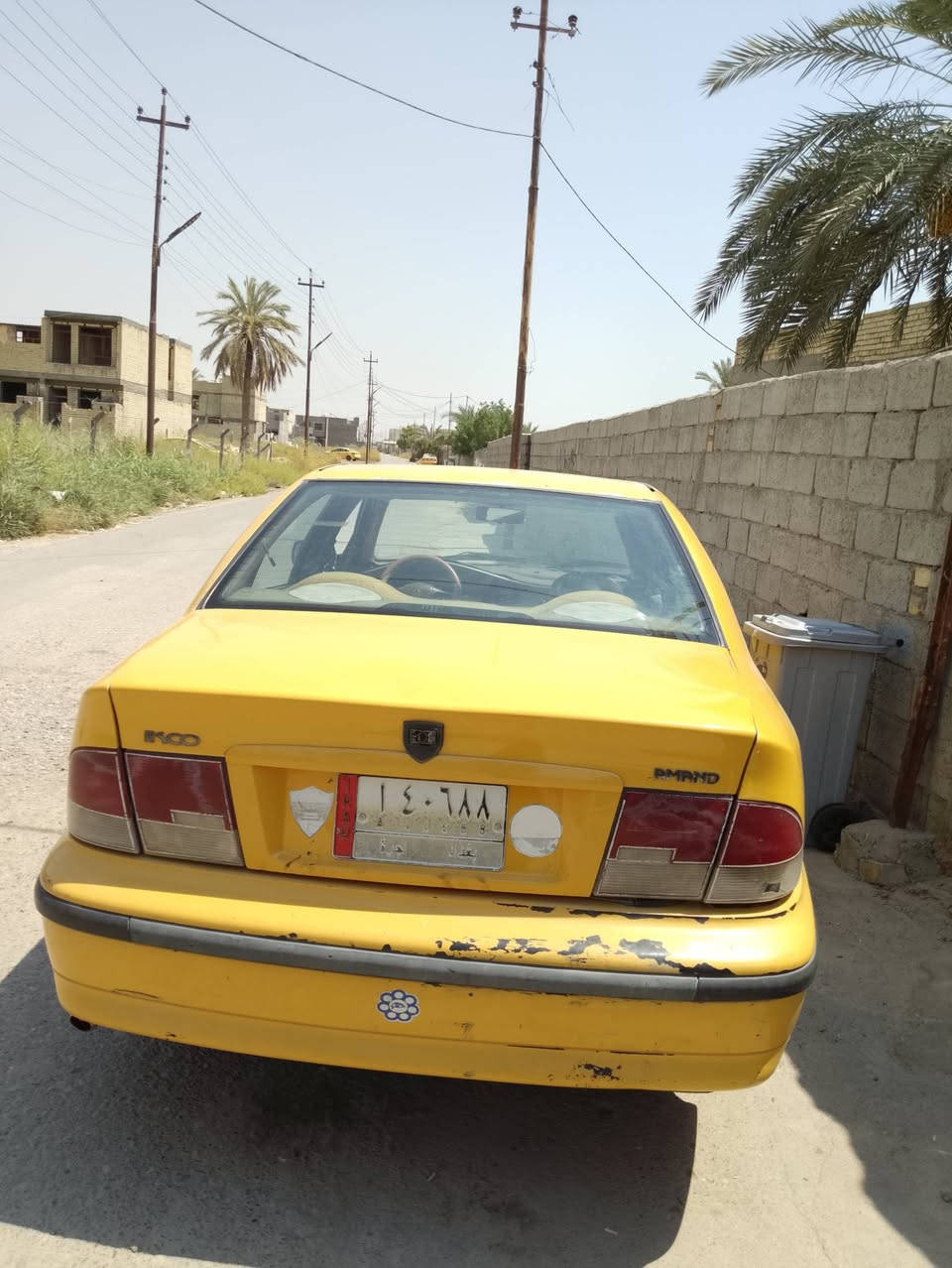 سمند اجره للبيع موديل 2012 ناطقه سياره كفاله كير ومحرك وتبريد شغال سياره باسمنه رقم بغداد تحويل وكاله مباشر للاستفسار أكثر ***********
