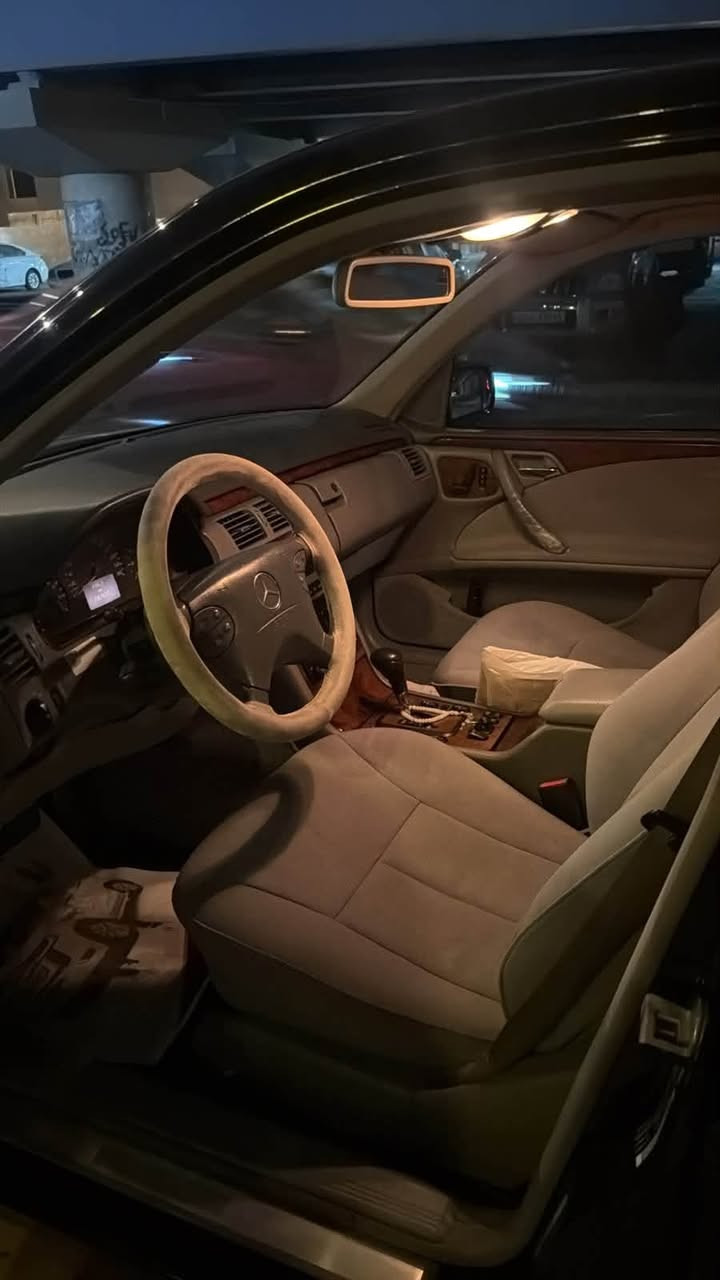مرسيدس W210 • موديل 2001 • رقم بغداد
