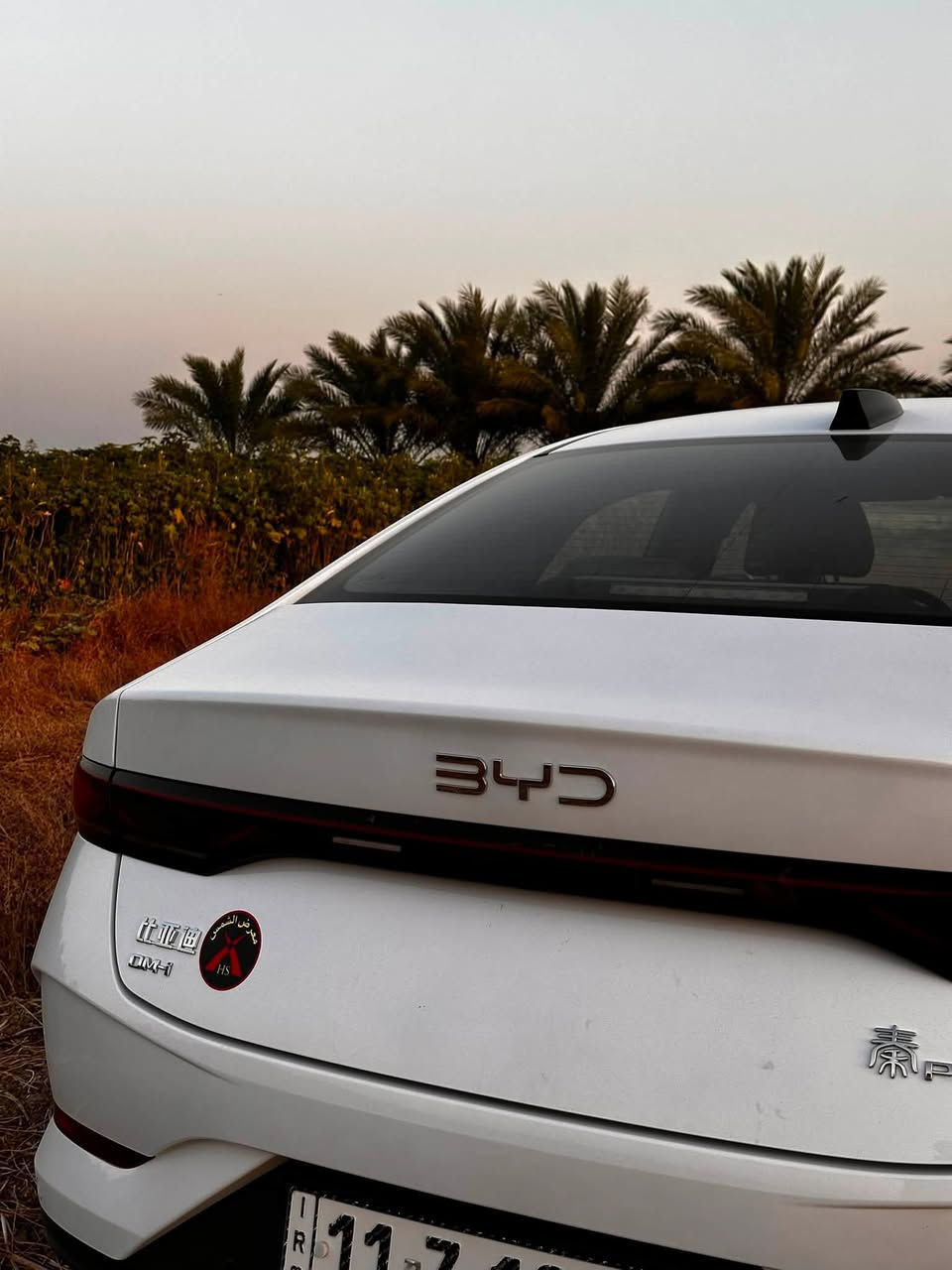 بي واي دي byd للبيع 

فول مواصفات فلاكشب 1/1

ماشيه 19 الف و 800 وقابل لزياده السياره ستخدام يومي

السعر 23 مليون و 600 وبي مجال بسيط 

***********
