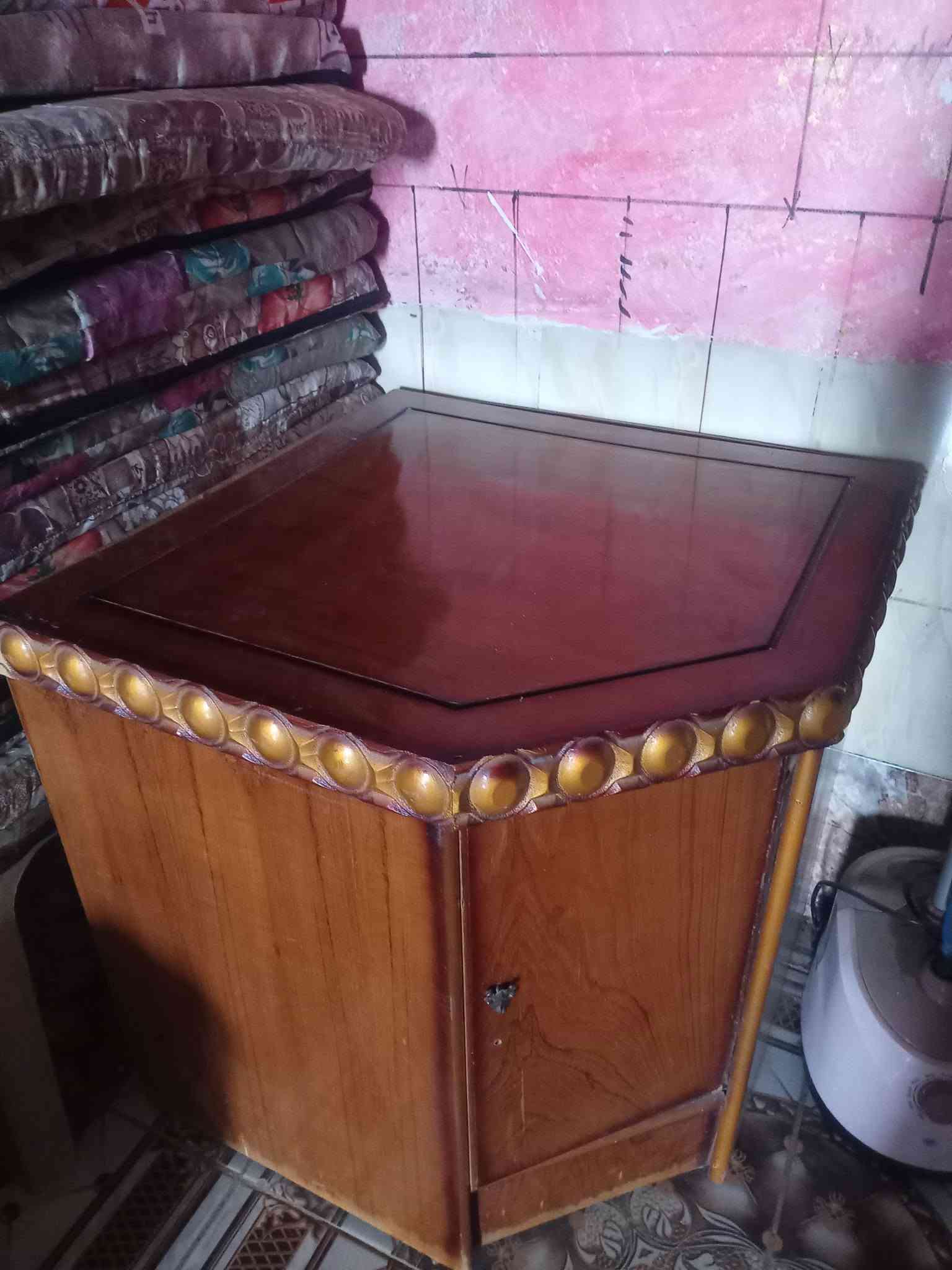 دواليب • خاص