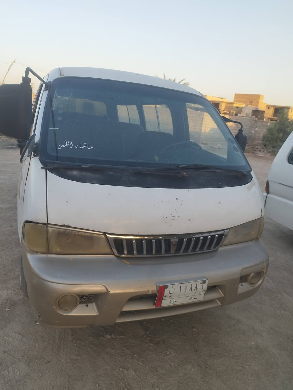 سلام عليكم كيا بريجو مديل 98مكينه بدايه بخار بصيط كير واكسن عل شرط تخم تاير سياره جاهزه المالك يريد تحويل سعر 38وبيه مجال قليل عليه مليون ينزل من سعر المكان النجف ‏‪***********‬‏
