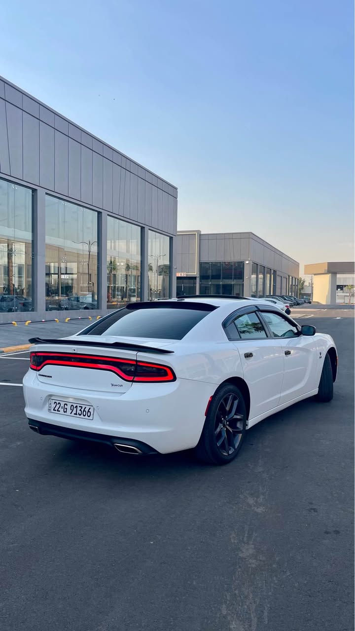 Dodge Charger 2022 sxt plas 1/1
دوج جـارجر 2022 sxt plas 1/1
سلايت ، بصمه
تشغيل عن بعد ، بصمه ابواب
كشنات جلد ، كشنات خزن
كشنات حار بارد ، كشنات خلفي هيتر
كشنات حضن ، هيتر ستيرن
نقطه عميه ، مرايات هيتر
كشافات ضباب ، كشافات اماميه
لايتات زنون ، بكلاياتات متصل لد
مثبت سرعه ، حساسات خلفيه
السياره بعد بيها مواصفات الخ..
حادث السياره : جاملغ امامي صبغ وحافه البوند 
ماشيه 38000mi 
السعر 235 $من الاخير
للتواصل :
*********** أربيل, العراق
