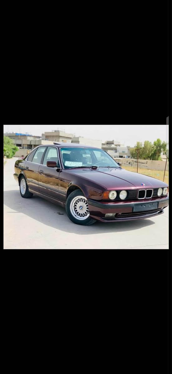 Bwm525 تۆماتیک تەبرید سلایت ٢٥ کەپس گێر مەکینە تەق و رەقەی هەموو شتیکی بەشەرت ٤ چوار تای و ویلی تازەیە تازە تاحمیل کراوەتەوە سەیارەکە سەیارەکە بە ناوی خۆمانە ١٤ وەرەقە غەرامەی لەسەرە ساعر 44$وەرەقە و جواردە وەرەقی غرامە  بۆ دەگەرینیەوە 30$وەرەقە بۆ زانیاری زیاتر پەیوەندی بەو ژمارەیەوە بکەن *********** أربيل, العراق
