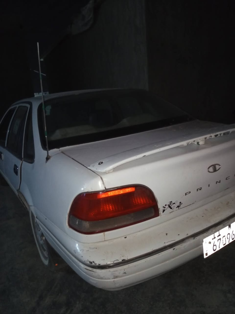 سياره برنس فراشه 96 بغداد نكليزي تحويل اسعر 33 مجال  العنوان بغداد ابو غريب ***********//*********** سياره جاهزه

