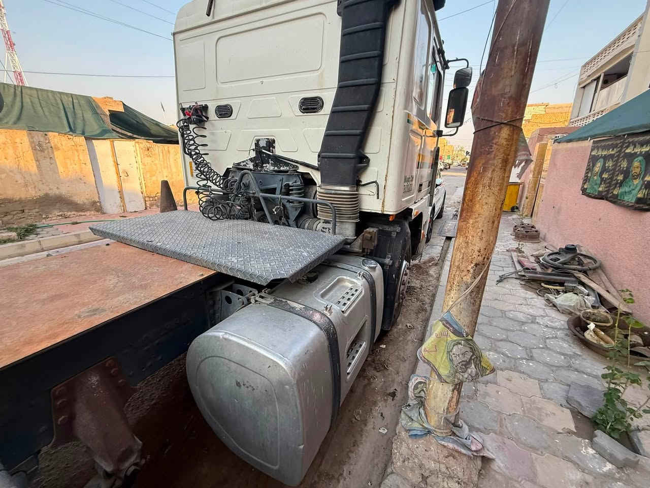 السلام عليكم للبيع فالفو موديل 91 كير 3ب3 محرك 21 مال كصة شرط لا تبخير و لا تنقيص سيارة إيدك و الشغل دشبول فر  حلوة سيارة جاهزة سعرها 115 بيها مجال كلش بسيط ***********
