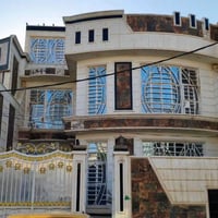 الديوانية حي الجامعة • ٢١٠م² • كراج داخلي