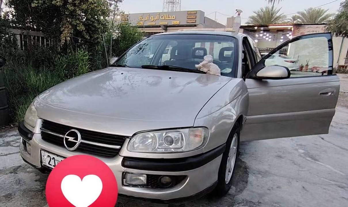 سلام عليكم اوبل اوميكا لون ذهبي موديل١٩٩٦ رقم سليمانيه جديد بأسمي
 معمرها ع ايدي صبغ عام وتبديل سستم ابواب مع بطاين  وجاملغات اماميه موديل 2000 محرك بطه2500 ديلكو
كير قبل يومين بدلته جديد مال حاويه
براد كير هوائي ستاركس
مراوح راديتردبل ماجسته تيربو مع
مروحه دفع للتبريد اماميه عاصفه مني كوبر بريطانيه يشدوها للBMW
التدفئه ملغيه من اشتريتها كشنات هيتر لهذا ماشغلتها منظومه تبريد جديده كمبريسر بستم١٧ يم كاك رزكار كلفني ٧٠٠الف 
داينمو ماجسته 150A أمبير مع كيبل الواير وراس باتري ابو الفيوز ١٨٠ امبير رئيسي عام
فيت بم جديد من سنك وعندي الباكيت والوصل مالته ارقى نوع
منظومه غاز ايطاليه  ٦٠ لتر انسى ازمه البانزين والادوانص
 تخم تاير لاسا تركي
دسكات اصليه اليوم بدلتهم تختم امامي والخلفي 
جبن الاكسل جهتين جديد بدلتهم 
لايتات الاماميه عدسات LED المانيه نوع اوزوم مع كارت الضمان موجود الله شاهد٣٥٠ الاشاير الخلفيه نوع LED ب18 الف ، لان البلاديه ضوئها قليل  تفحص وتجيكها وتتأكد ولو كاتب تفاصيل التفاصيل يم اي فيتر تفحص
ملاحظه..بيع فقط لان محتاج نقد  50$قفل بدون عمله رجاءا
كلشي اكو بالسوك مايعجبك اترك اثر طيب اعبر المنشور موبايل***********
