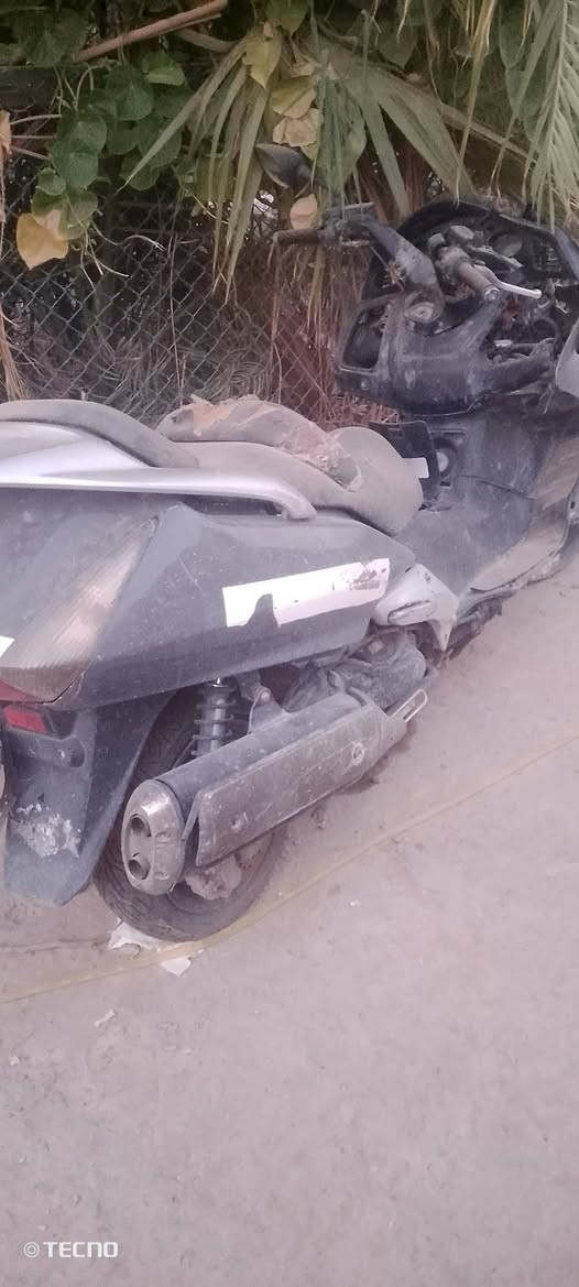 ياالله السلام عليكم شباب عدي سلفر ونج  دراجه خير من الله  المكان بغداد لسعر 800 وبيه مجال حك جيه هذا رقم لتواصل***********

