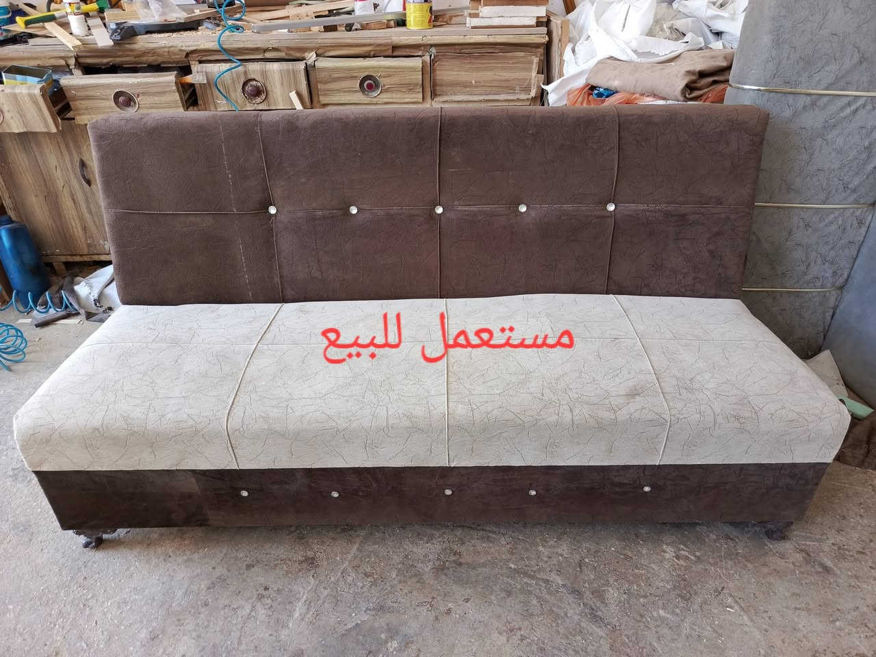 كنب • مستعمل • نضيف