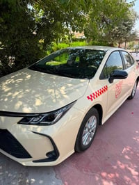 كرولا مۆدێل 2025فول hev 2500 ڕۆیشتووه بێ سڵایت نوقته به شه رت هیچی نیه...