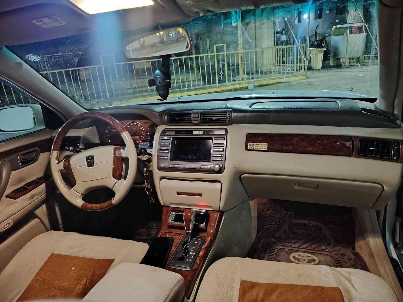 ملكه ادوات ادوات كصت قماره فقط سياره جديده كلش 
جاهزه للخير ماعايزه برغي تحويرت نجف بيه ارقام بدون سنويه مكاني نجف السعر 35 وبيه مجال قليل ***********
