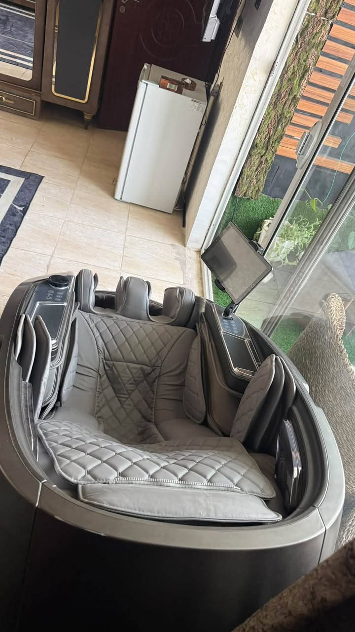 جهاز مساج • غير مستعمل • تدفئة تبريد