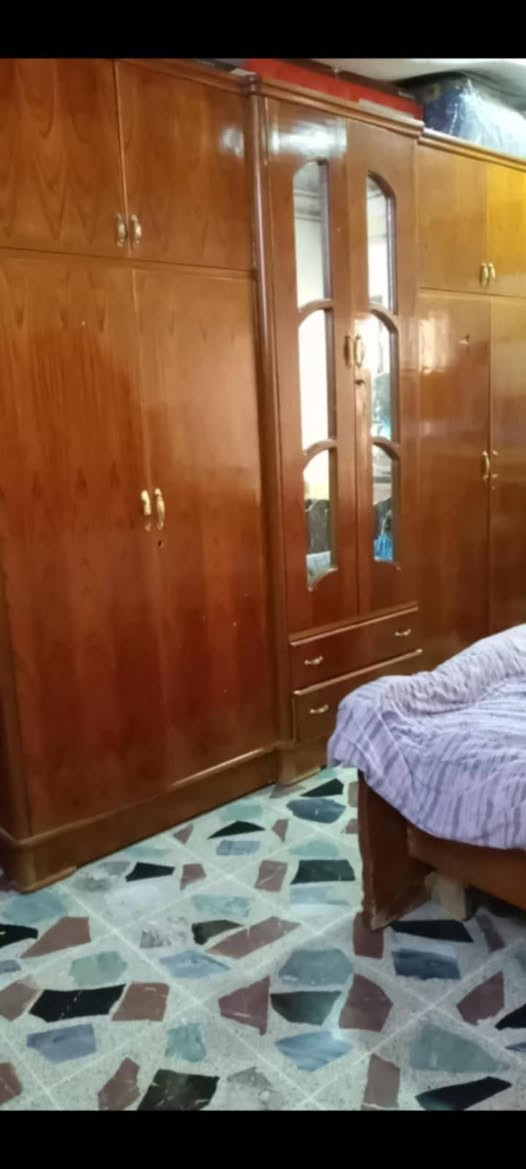 غرفة النوم خشب  صاج عراقي 
6قطع
السعر(550الف) بيها مجال للطيبين
للستفسار اكثر
📞 ***********
📞 ***********
