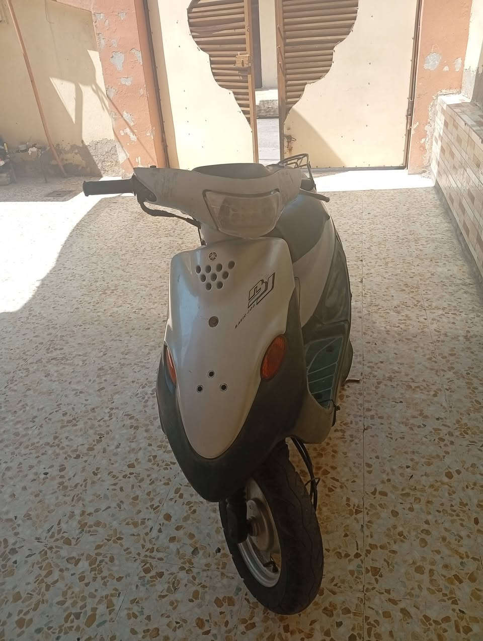 ماطور نحله فول نضافه كلو شغال المكينه شرط فقط قبق هندر مفتوح السعر ٣٥٠وبي مجال بسيط الرقم ***********
