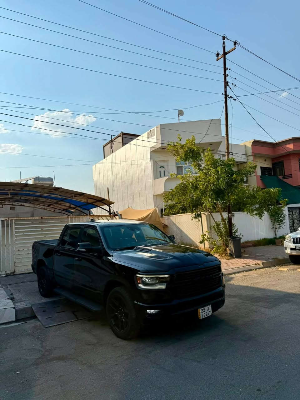 🔥 RAM SPORT 2022 | 5.7 HEMI V8 | 4X4 🔥

للبيع رام سبورت موديل 2022
⚫️ اللون: أسود – Black Package أصلي كامل
✅ السيارة Clean بدون صبغ وبدون حادث
✅ محرك 5.7 HEMI – 8 سلندر
✅ دفع رباعي 4X4
⭐️ فول مواصفات Sport:
• شاشة تسلا الكبيرة 12 إنج + Apple CarPlay
• رادارات كاملة + حساسات
• كاميرات
• بصمة + تشغيل عن بُعد
• مقاعد كهربائية + تدفئة وتبريد
• ستيرن تدفئة
• بانوراما
• Auto Stop
• دواسة وقود كهربائية
• جنطة خلفية كهربائية
• جام خلفي كهربائي
• مرايات كهربائية
• لايتات زينون كاملة
• ويل قياس 20
• بونيت فتحات Sport
• ساوند سيستم Harman
• غطاء بودي خلفي بلادي
• دوسات جانبية
💯 السيارة كلش جديدة ونظيفة
🛞 4 تايرات جديدة
🔧 سيرفس كامل جديد
✅ كير + محرك + صدر شرط
✅ سنوية وفحص جديد
✅ بدون أي نقص
🛡️ كفالة عامة للسيارة
📍 المكان: كركوك
💰 السعر: 345 بيها مجال
📞 ***********
🔥 رام أسود، 8 سلندر، سبورت وفول مواصفات… سيارة جاهزة وما تحتاج أي مصروف 🔥
