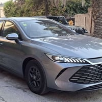 بي واي دي جن بلس لون رصاصي  مميز  موديل 25 رقم بغداد سياره وضع شركه   ...