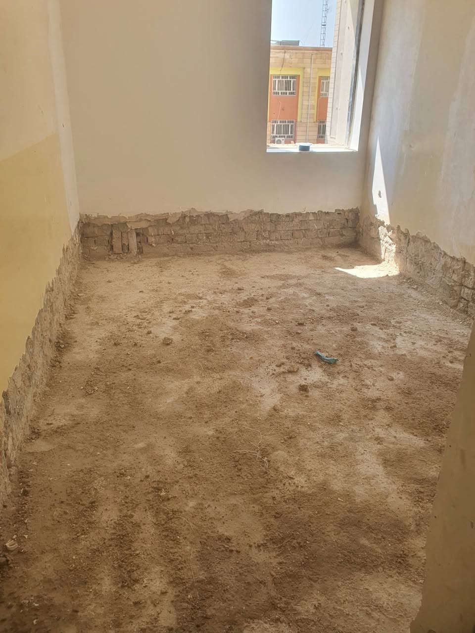 سلام عليكم اخواني اذا احد محتاج عامل ينضف بيت انقاذ فاني موجود وهاذه رقمي ***********
وهاذه شغلي ادمن وافق
