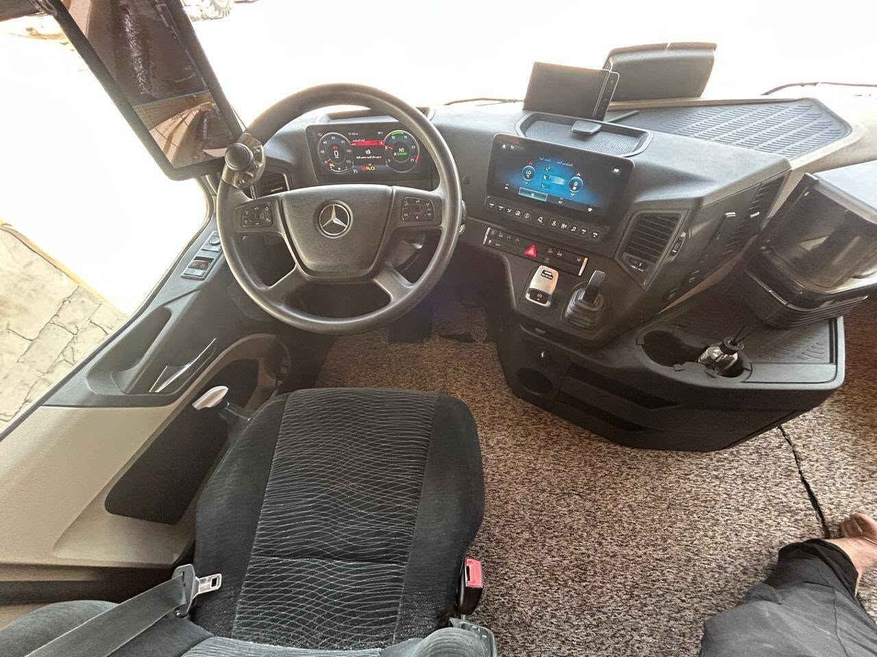 سلام عليكم
سياره للبيع 
وحش 2021
حجم2553
بلا مريات 
مجموعه 
فول موصفات 
كامره حساس
ثلاجه 
عاكسه اوفن 
هاف ٣ طكات 
بلا صبغ بلادي 
السايلو 2025
طارق حاجي 
طخم تايرات 
زير جاهز 
رقم ***********
***********
كورك بي واتساب
