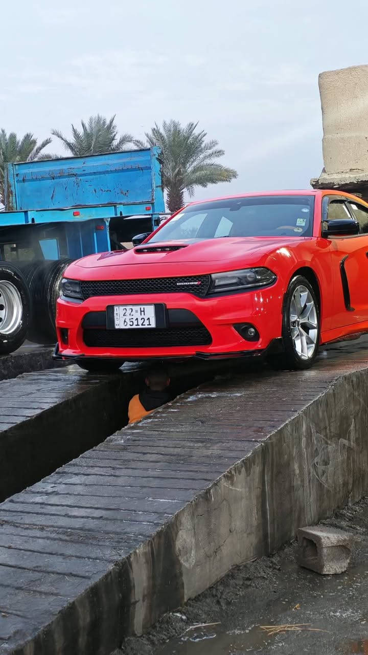 تشارجر • ٢٠٢١ • ماشي ٧٣٠٠٠