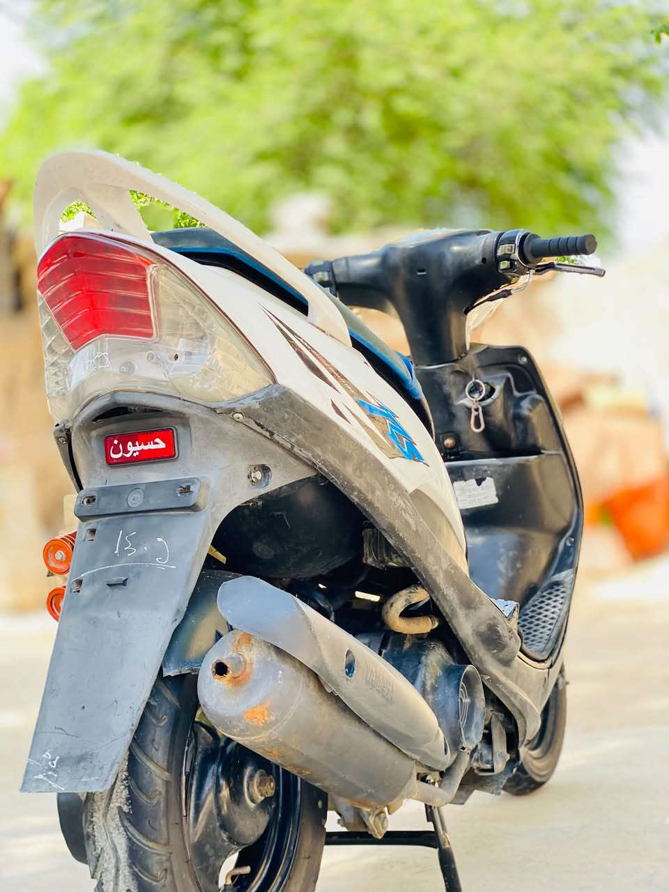 كلشي شغال كرهابائيات نكره سلف دبل إشاره سكنات لايت زنون ربع ما ذب عليه الله شاهد مزوده 55 شلعه عليه تجي وشوف بعينك المو شراي لا يتعبني فدوه اروحلك السعر 600 وبيه مجال قليل الاستفسار ***********
