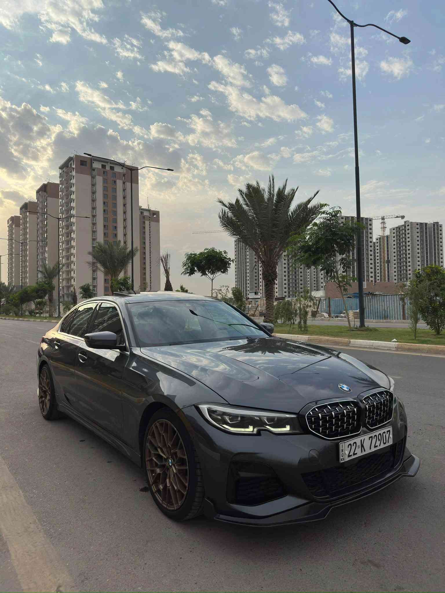 G20 330i • ٢٠٢١ • ماشيه ٧٠ الف
