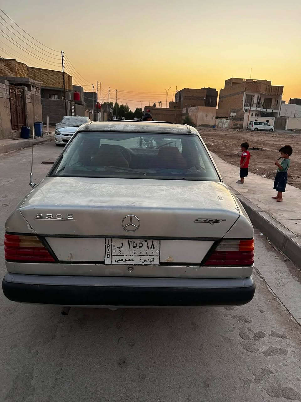 السلام عليكم مارسدس مكينه ثنين ونص ذي قار
السعر 20 وبيها مجال 
الاستفسار ***********
