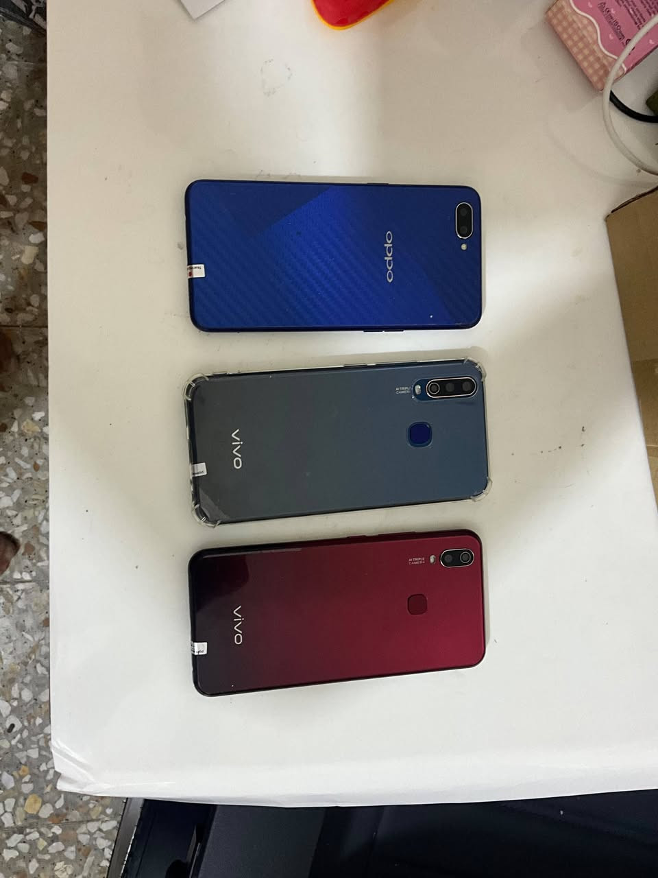 جهاز فيافو Y17 ذاكره 256 الذاكره العشوائيه 8 نضافه الجهاز 90% ما مستخدم هواي سعره 75 وبي مجال
جهاز فيافو Y11 ذاكره 128 الذاكره العشوائيه 4 نضافه الجهاز 75% سعره 55 وبي مجال 

جهاز oppo A3s ذاكره 128 الذاكره العشوائيه 4 نضاقه الجهاز 65% سعره 45 وبي مجال 

الاجهزه شرط الفحص مابيهم اي مشكله او عطل ولا داخلات تصليح نهائيا 

يوجد توصيل للحجز واتساب *********** 

شلعتهم قفل 155الف مع التوصيل بدون توصيل 150الف 
جهاز فيافو Y17 ذاكره 256 الذاكره العشوائيه 8 نضافه الجهاز 90% ما مستخدم هواي سعره 75 وبي مجال
