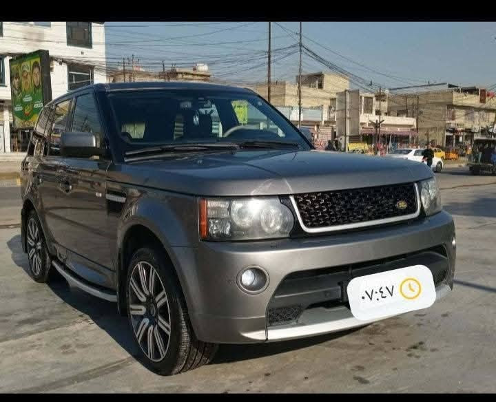 سلام عليكم 
للبيع 
رانج روفر  موديل 2010 
RANGE ROVER 
السياره رقم بغداد الجديد هزه وسنويه جديد
كير مكينه كفاله
بيها 3 قطع صبغ لجماليه  فقط الباقي مكفول
السياره كلش جديده 
مواصفات فول
تخم تايرات جديد
بصمه تشغيل بصمة بيبان بصمه 
السياره مكينه ثمانيه سلندر العادي بدون سوبر المرغوب شلعه ومعدل فول
السياره كشنات جلد 
2 كشن كهرباء
ستيرن كهرباء
كشنات تدفئة
شفتات ستيرن 
مري جانبيه كهرباء وتنزل من ترجع 
شاشات خلفية للصف الثاني 
فتحه سقف 
بجم زنون
 بوب بصمه 
فتحة سقف
أناره ترحيبيه 
خزن ميموري
كامره خلفيه
هاندبريك كهرباء
٨ وسادات هوائية
خمس وضعيات قياده 
السياره جكات تصعد وتنزل 
تحكم ستيرن جوبلسات صدر خلفي امامي جدد
سيارة نظيفه جداً
 مكان بغداد 
للاستفسار***********
شراي اتصل بي واتساب
