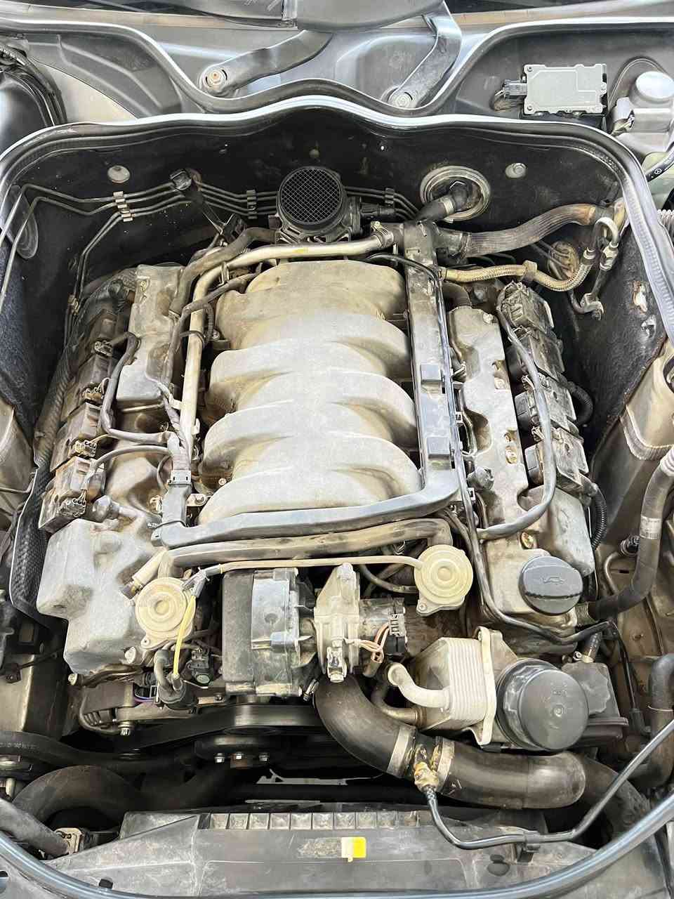 AVO
🔧 خدمات صيانة وفحص وبرمجة السيارات 🚗⚡

نوفر لكم مجموعة متكاملة من خدمات كهرباء السيارات، الفحص الإلكتروني، البرمجة والصيانة باستخدام أحدث الأجهزة والخبرة العملية، وتشمل:

🔹 صيانة كهرباء السيارات وتشخيص الأعطال الإلكترونية.
🔹 فحص وبرمجة السيارات بأحدث أجهزة OBD.
🔹 تنظيف وصيانة الثروتل بدي (Throttle Body).
🔹 تنظيف وصيانة صمام EGR.
🔹 صيانة وإصلاح أسلاك وضفائر السيارات ومعالجة التقطيع والالتماسات والأعطال الكهربائية.
🔹 إطفاء صوت تنبيه حزام الأمان حسب إمكانية السيارة.
🔹 تفعيل خاصية نزول وصعود زجاج جميع الأبواب بواسطة الريموت لسيارات Toyota حسب الموديل والتجهيز.
🔹 برمجة وتفعيل بعض الخصائص المخفية حسب نوع السيارة وإمكانياتها.

💻 كما نوفر اشتراك برنامج ALLDATA للسيارات الوارد الأمريكي 🇺🇸

ويشمل البرنامج:
✅ المخططات الكهربائية Wiring Diagrams
✅ مواقع الحساسات والكمبيوترات
✅ إجراءات الفحص والإصلاح
✅ مواصفات العزم والصيانة
✅ معلومات وأنظمة السيارات الوارد الأمريكي

📸 الصور والفيديوهات المرفقة من أعمالنا الفعلية، ونحرص على تشخيص العطل بدقة قبل تبديل القطع.

━━━━━━━━━━━━━━

📩 للاستفسار والحجز:
📞 ***********

📍 الموقع: قضاء العلم – الشارع العام
📌 مقابل مكتب صباح الشيال للسجائر
