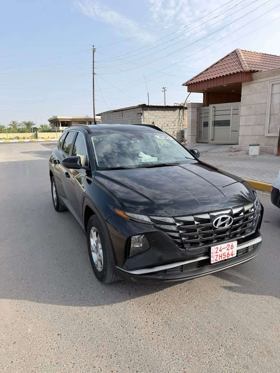 HYUNDAI TUCSON-2024
 
📍السيارة موجودة في بغداد للتواصل *********** 

هيونداي توسان 2024
المسافة المقطوعه 56800mi
اللون . اسواد      
محرك. 2500بانزين 
الموديل 2024
مرقم كاتي 

                  ======= الاضافات👇👇 ======
  
شاشة كبيره نفكيشن 
بصمة .
رادار امامي
 مانع تصادم
تحديد مسرب .
نقطة عمياء .
كاميرا خلفيه  
كراسي مخمل  . 
كراسي كهرباء
طارة مدفية .
كراسي مدفية  
مثبت سرعة
تحكم ستيرنج
نظام قيادة ذاتية 
تشغيل عن بعد سياره 
شاحن وايرلس
هاند بريك كهربائي
حساسات خلفيه  
دفع رباعي 4X4 
ويل قياس 18
باب خلفي كهرباء 
اضويه اماميه زنون LED
كشافات ضبابي LED 
اضويه خلفيه LED
نظام GPS+ خرائط 
3 انظمة قياده Sport /ECO / Normal
كندشن مركزي امامي + خلفي 
بلوتوث 
مدخل AUX + USB

🚗🚗حادث السيارة كما موضح في الصور 🚗🚗. 

📍الآردن الزرقاء المنطقه الحرة شارع 20 شمال 

التواصل / عمر الدليمي 00962786166701 علي الكرغولي 00962788505634
