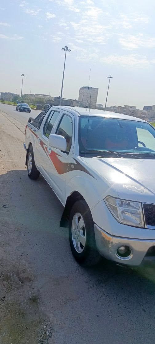 للبيع بيكم نيفاره موديل 13 اربيل عندي وكاله باسمي كفاله محرك وكير وتبريد وحداديه وتخم تاير سيارة جاهزه ربع ما تصرف عليه استخدام شخصي العنوان بصرة الصالحية  للاستفسار هاتف  ***********
