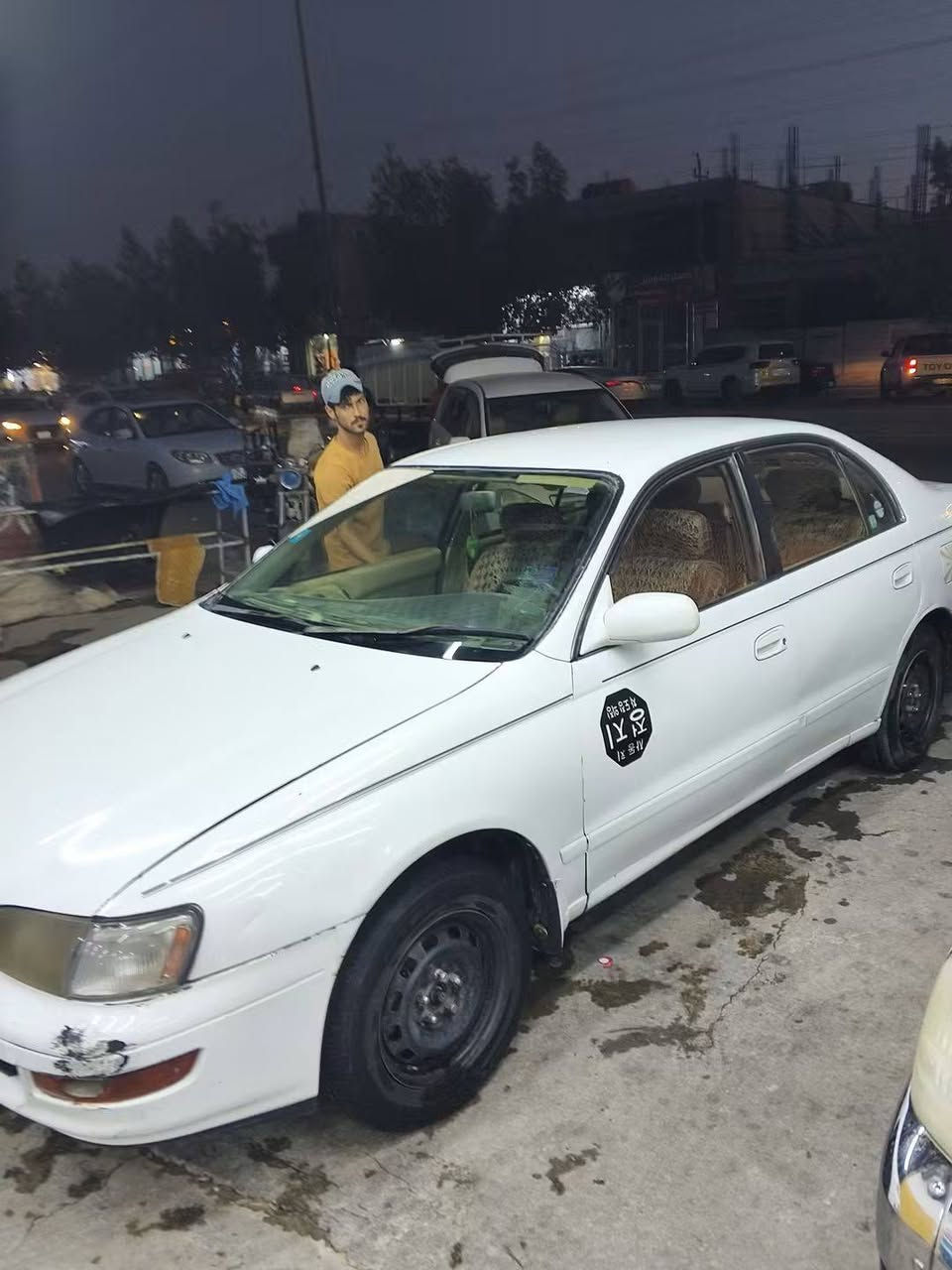 كرونة نفخ موديل 93 مشروع وطني نجف باسمي رقم إنكليزي جديد سنوية لغاية 2031 هزة جديدة مكفولة كير ومحرك ومن الكصة ومن متومة  ومن نقل جثة مداور ثاني يوم كلة شغال كهربائيات تحويرة نجف فوك وجوة منظومة كاملة مال ملكة فابريته وفان وفريز ملكة التبريد ثلج السيارة خير من اللة ماعايزة شي السعر 43 وبيهة مجال قليل حك الجية مكان سياره نجف مكلف بالنشر  رقم صاحب سياره *********** النجف, العراق

