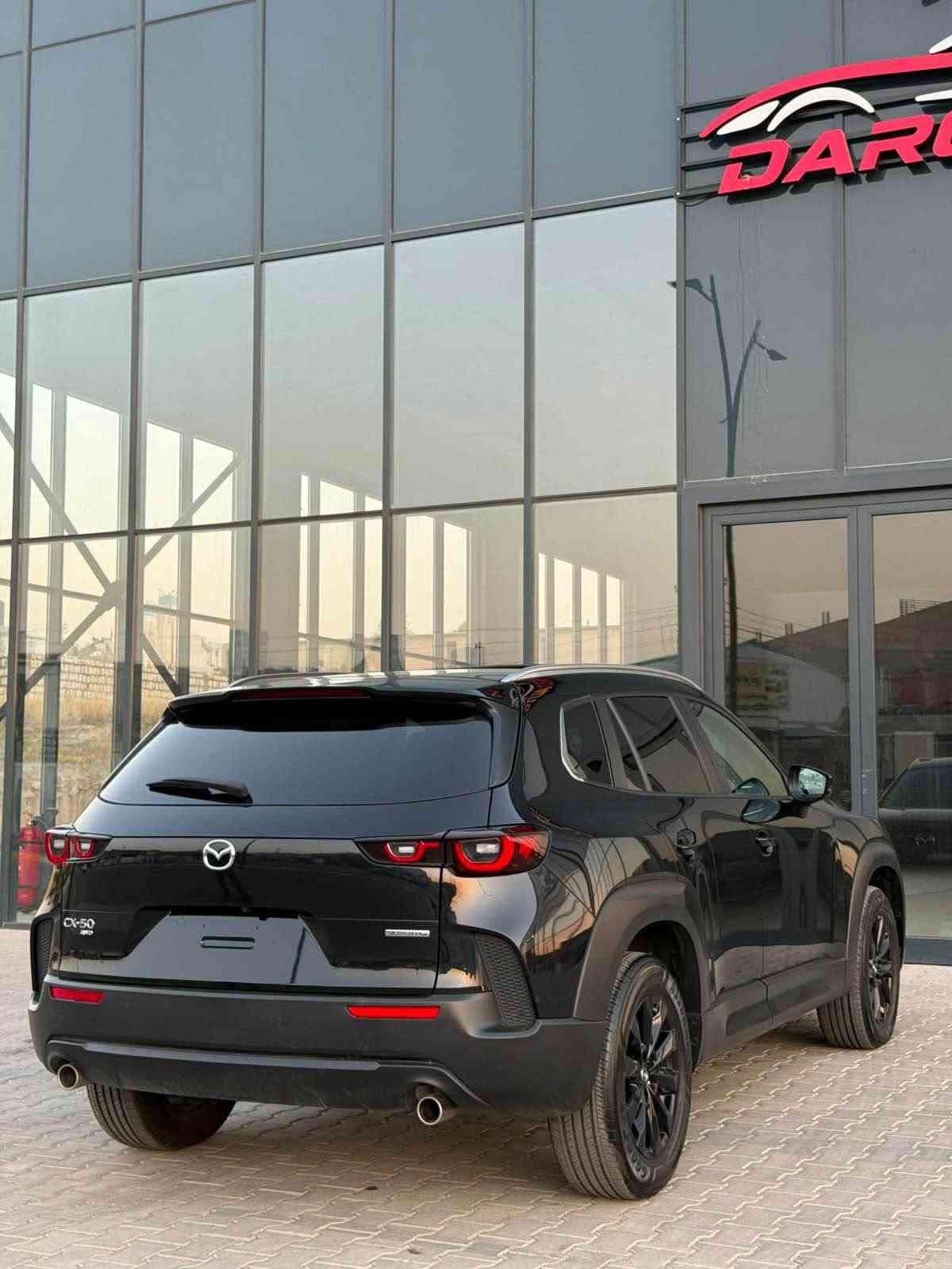 MAZDA CX-50 2025 premium 
مازدا CX50
AWD فور ويل -
بريك بسمه
كشنات تدفئة
رادار امامي جانبي خلفي
كاميرا خلفي
- شاشه كبيره
- حساس مرايا جانبيه
carplay WIFI NAVIGATION نظام -
- نظام النقطة العمياء
- هاند بريك بصمة + اوتوو هولد
- نظام توقف تلقائي عند الرجوع
- كاميرة خلفية بدقة عالية
- نوع المقاعد: جلد وكنتاره
- المصابيح: زينون - إضاءة ليد- ليزر
محرك 4 سلندر 2.5
ماشيه 16 الف فقط
حادثه بونيت چملخ بدون دواخل 
ترقم شمال فقط (سليماني-أربيل-دهوك)
موبايل/*********** السليمانية, العراق
