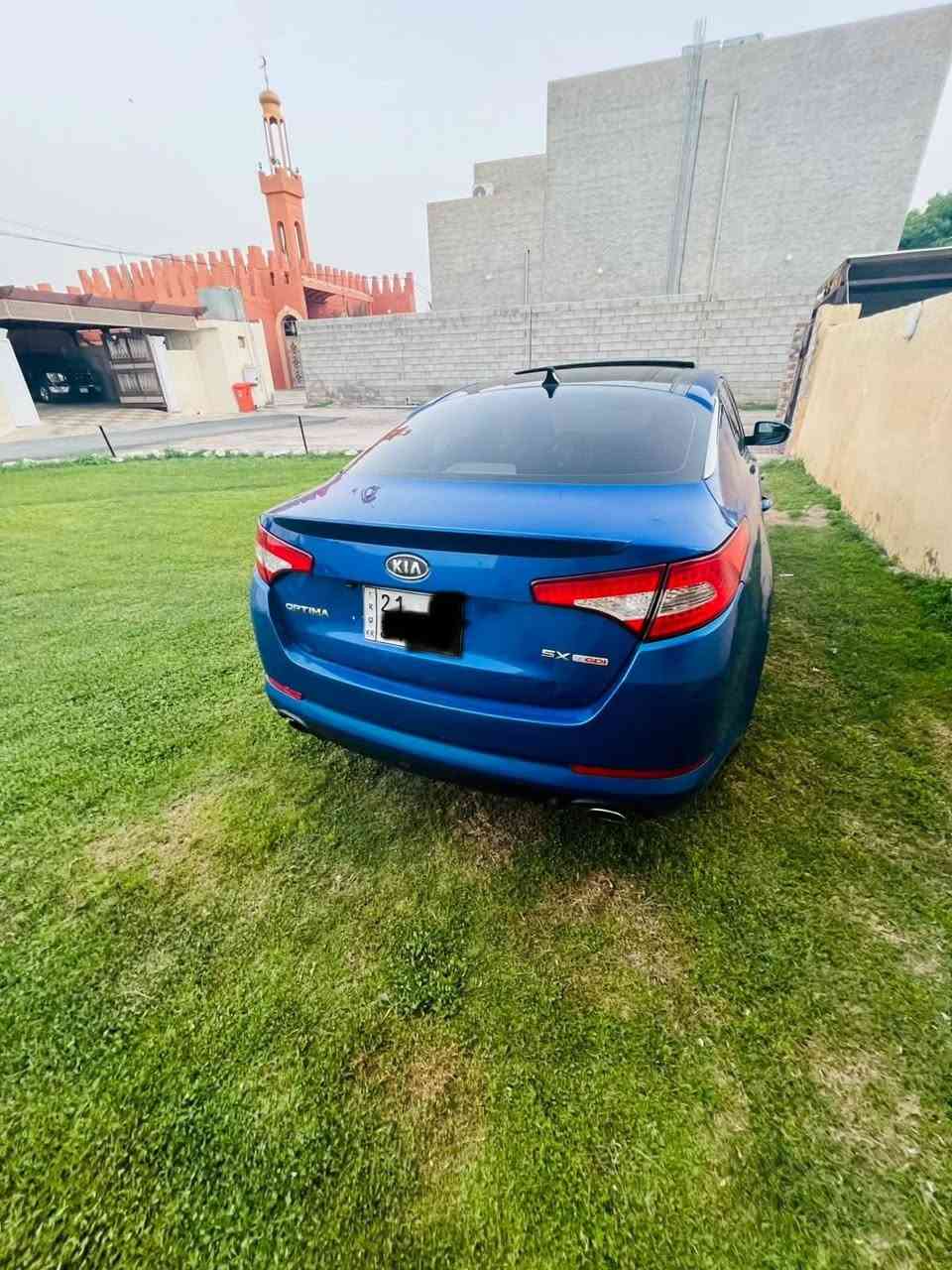 كيا اوبتما كص موديل 2014
فول مواصفات بصمه 
كشنات تدفئه تبريد 
حساسات كامره 
بانوروما فتحتين 
رادار
محرك تيربو 4 سلندر
ما بيه نقص برغي 
السعر 46 
للاستفسار الاتصال 
***********
***********
