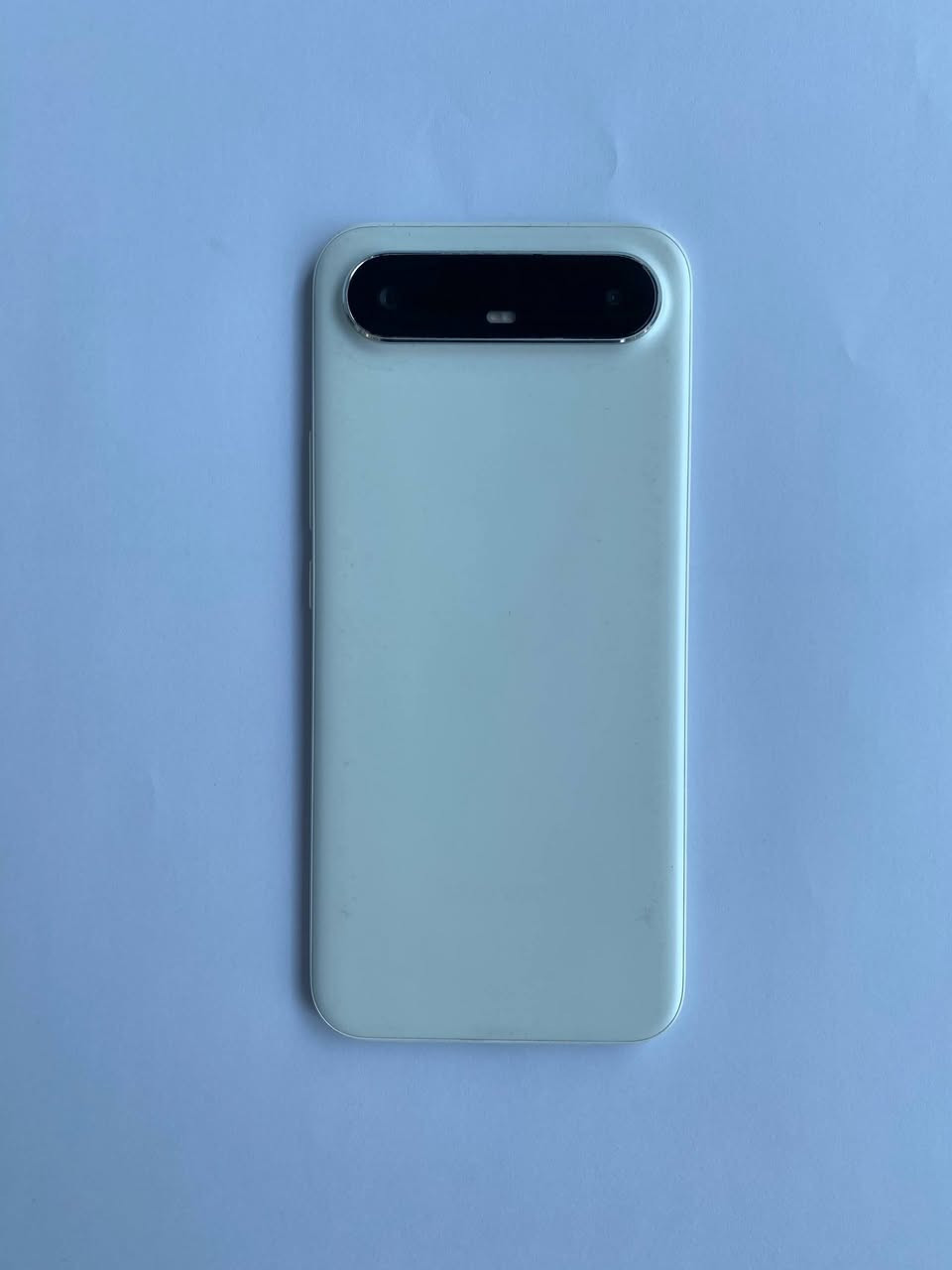 🔴للبيع
TECNO BOVA SLIM📱
ذاكرة 256 📟
رام 8+8 
ملحقات كاملة 
شاحنة موجودة ⚡
دبل سيم ⬆️
السعر : 280 وبي مجال للطيبين 
رقم الهاتف : ***********
