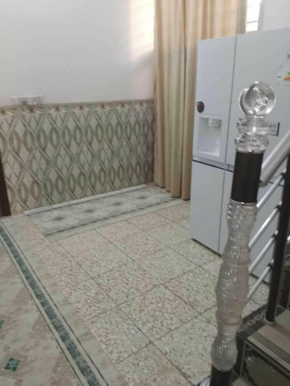 📌8📌
بيت لرهن 30مليون 
للبيع، 110بي مجال 
مساحه، 100
العنوان نداء منطقه ال47
بيت طابقين ونص بناء صب 
قريب جامعة الكفيل وخلفه شارع مالك الاشتر 
ستفسار ***********
