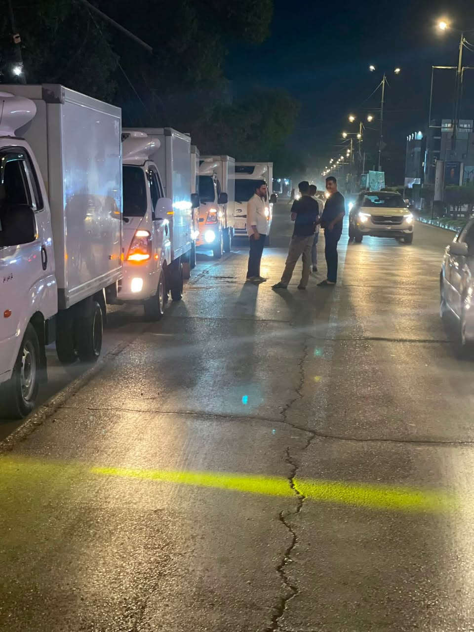 السلام وعليكم
متوفر كيات براد للاجار 
           لجميع محافظات العراق 
بغداد وجميع المحافظات وبل عكس 
نقل كافة الحمولات المبرده والمجمده وبكل ثقة 
اتصل وتدلل وأنسب الأسعار *********** 
واتساب او اتصل

نص مكتوب في الصور:
- ٠٧:٠٦ م
- السلام عليكم
- متوفر كيا براد للاجار مع سايق لجميع محافظات العراق
- ***********
- انسب الأسعار مكاني بغداد
- متوفر كيات براد
- للاجاره مع سائق
- جميع محافظات العراق
- وأنسب الأسعار والمحافظه على البضاعه
- مكاني بغداد ***********
- +3