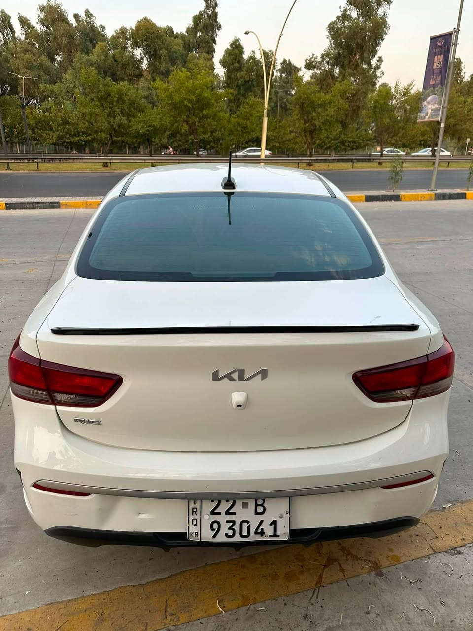 KIA ريو
ماشي38 مايل
2022مديل
امريكي 
محرك 16دوش 
لون ابيض 
رقم اربيل 
صدر جديد 
طخم تاير 🆕 جديد
سنوية وهزة جديده
مكاتبه مع الشرعي 
تحويل فقط

رقم الشاصي 
3KPA24AD6NE435028 

سعر
124$ وبيها مجال 

تواصل 
كورك //***********
اسيا ///***********
واتساب//***********
