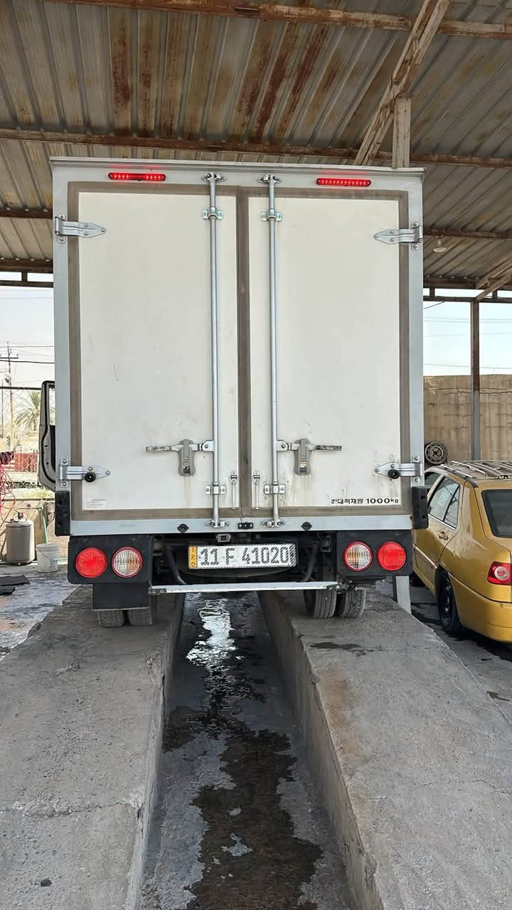 بيع  البوكسات والبرادات
تعمير برواز تبديل ابواب شاصي صينيه لاستيك باب ابو عمار ***********

