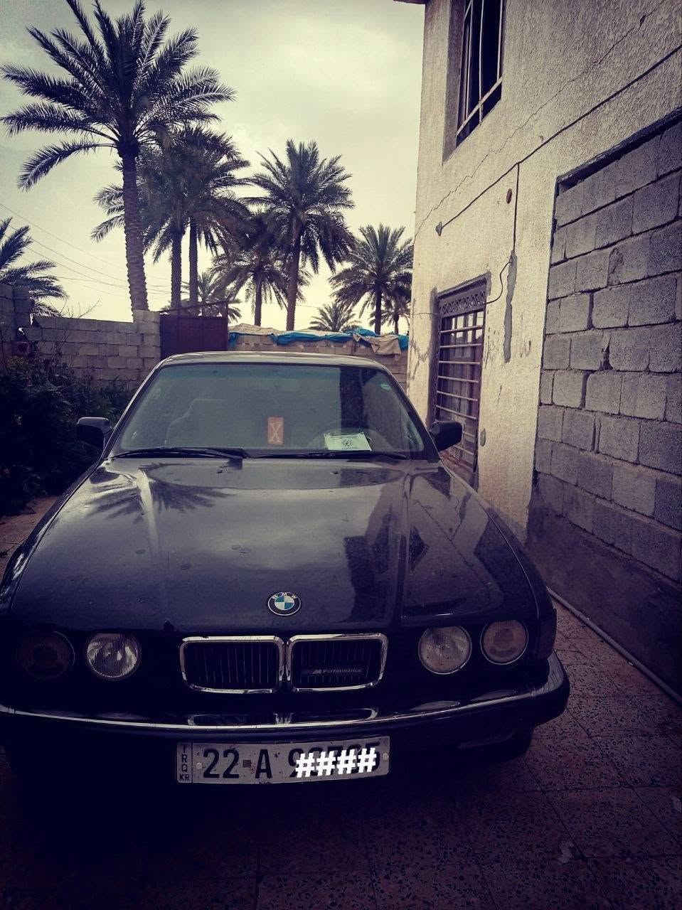 سلام عليكم
سيارة بيأم للبيع السيارة حجم 735 موديل 1992 لو اسود رقم اربيل انگليزي شرط التحويل 
السيارة كير ومحرك شرط ماناقصها كلشي
السيارة حلوة ومرتبه  بجم عريع  ويل جديد تخم  
السعر 55 وبيها مجال 
العنوان /صلاح الدين قضاء  الضلوعيه
رقم الهاتف /***********
