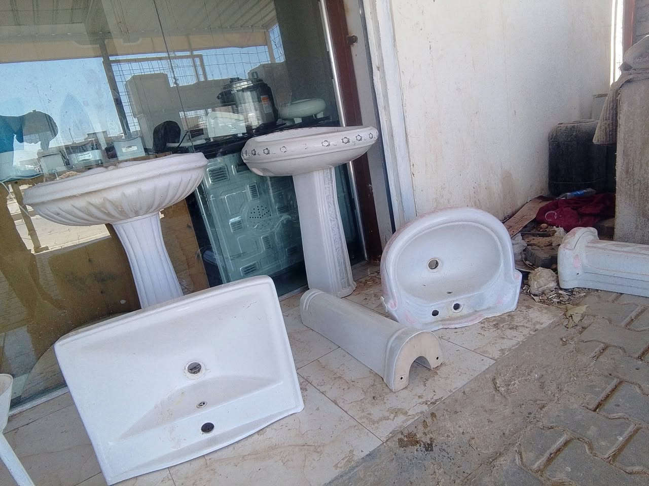السلام عليكم غراض منزليه شماليه اخو الجديد للبيع
المكان لطيفيه لافوج لااول
***********
***********
