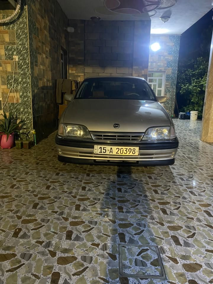 سلام عليكم للبيع وبل وميكا موديل 93 كير وتماتيك جام كهرباء فتحه تبريد ثلج سياره بلاديه وضع الشركه لا خياس ولا صبغ مكان لأنبار الرمادي ***********
