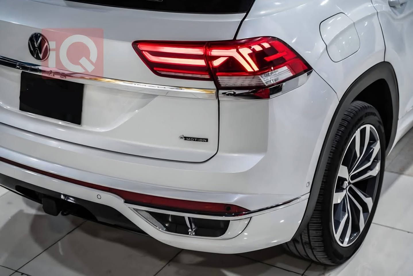 SEL Premium R-Line 2023 V6
ماشيه 58 الف ميل 
بجم امامي وخلفي كبس 
قطعتين صبغ ( البابين السكن) وشيه pdr
1V2FE2CA7PC203504
السياره مابيها نقص 
بيها كتاب تظليل مغلفة عزل حراري 
سعر 28،500 دولار 
السياره مرقمة اربيل وموجوده بالربيل 
للتواصل ***********@
