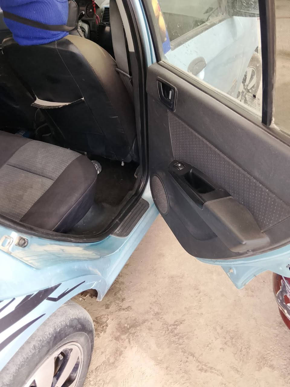 هوندا جيتز موديل 8 رقم انبار دولي سنوية جديدة 2031 هزة سنوية بسمي  محرك 1600 حمام كامل للارضية مكان السيارة بغداد الدورة للاستفسار *********** السعر 55

