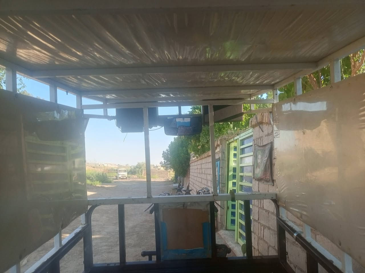 محجر البيع  مكاني الحمزه الشرقي  كامل نقش سماعات مضخم  جاهز سعره مناسب  ***********

