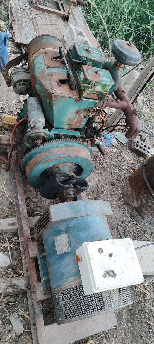 مولد دويز هندي بستمين تشغيل سلف وهندر 10 كيفي 45 امبير مولده حيل نضيفه جديده مكان بغداد  ***********
